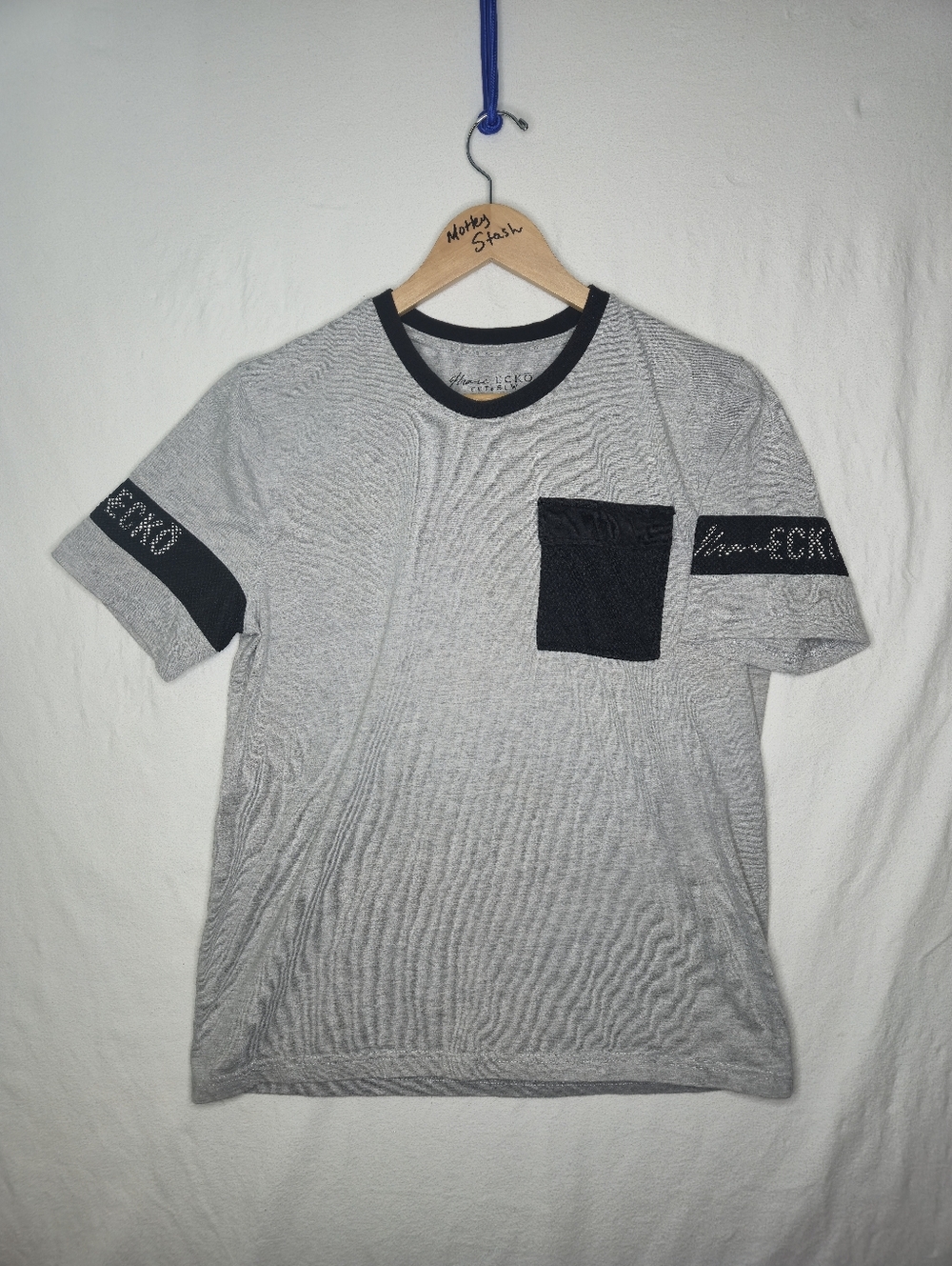 Marc Ecko Cut & Sew Gray Short-Sleeve Pocket Tee with Black Trim Size Large